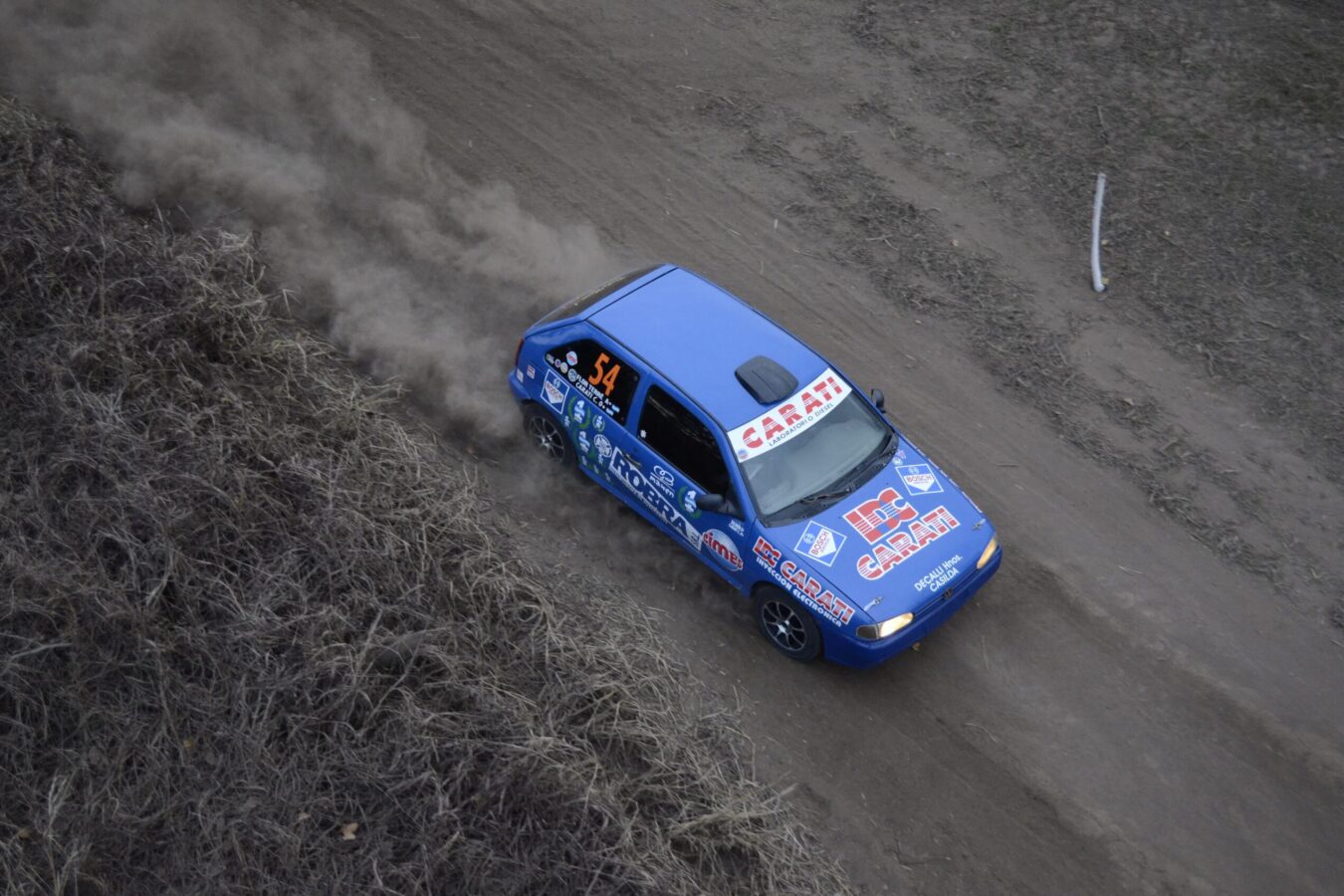 Carlos Carati, Veterano del Rally Santafesino: Pasión sobre la Tierra a los 80 Años