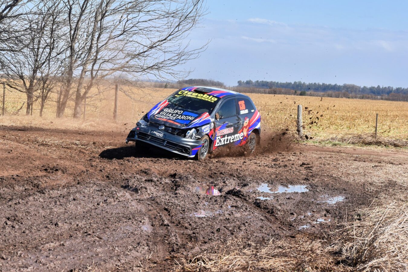 Rally Santafesino: Un inicio vibrante pese a las tormentas en Arequito