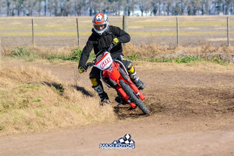 “No hay nada mas lindo que correr en casa”: El ultimo campeón de Moto 2 se juega todo en casa