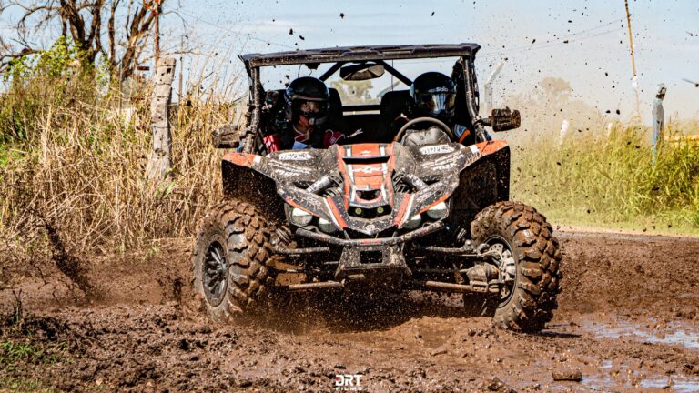 Stratico y una victoria entretenida: Nicolas Stratico y Alan Elías se llevaron la primera carrera del año en la UTV 2