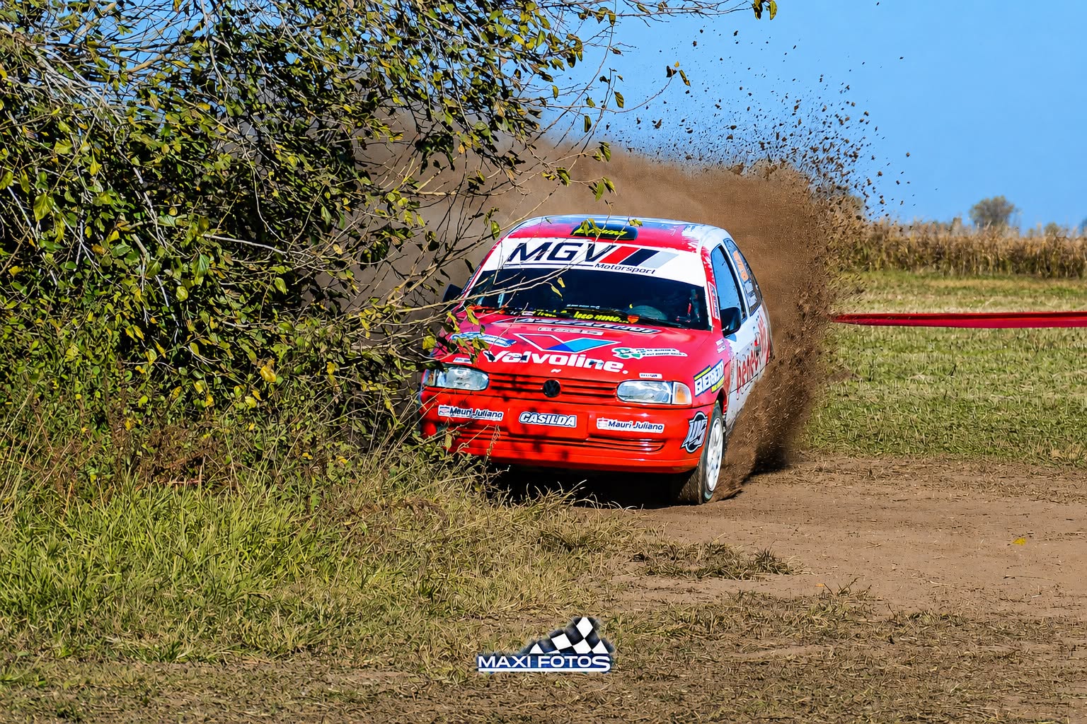 Vuelve a la carga: Vitali regresa a la Clase A con un nuevo auto tras el vuelco de Pujato